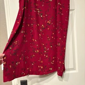 KATHIE LEE Vintage Red Floral Maxi Skirt Size XL Back Slit Autumn Fall 90s Style